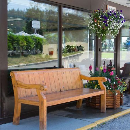 Tonquin Inn Jasper Luaran gambar