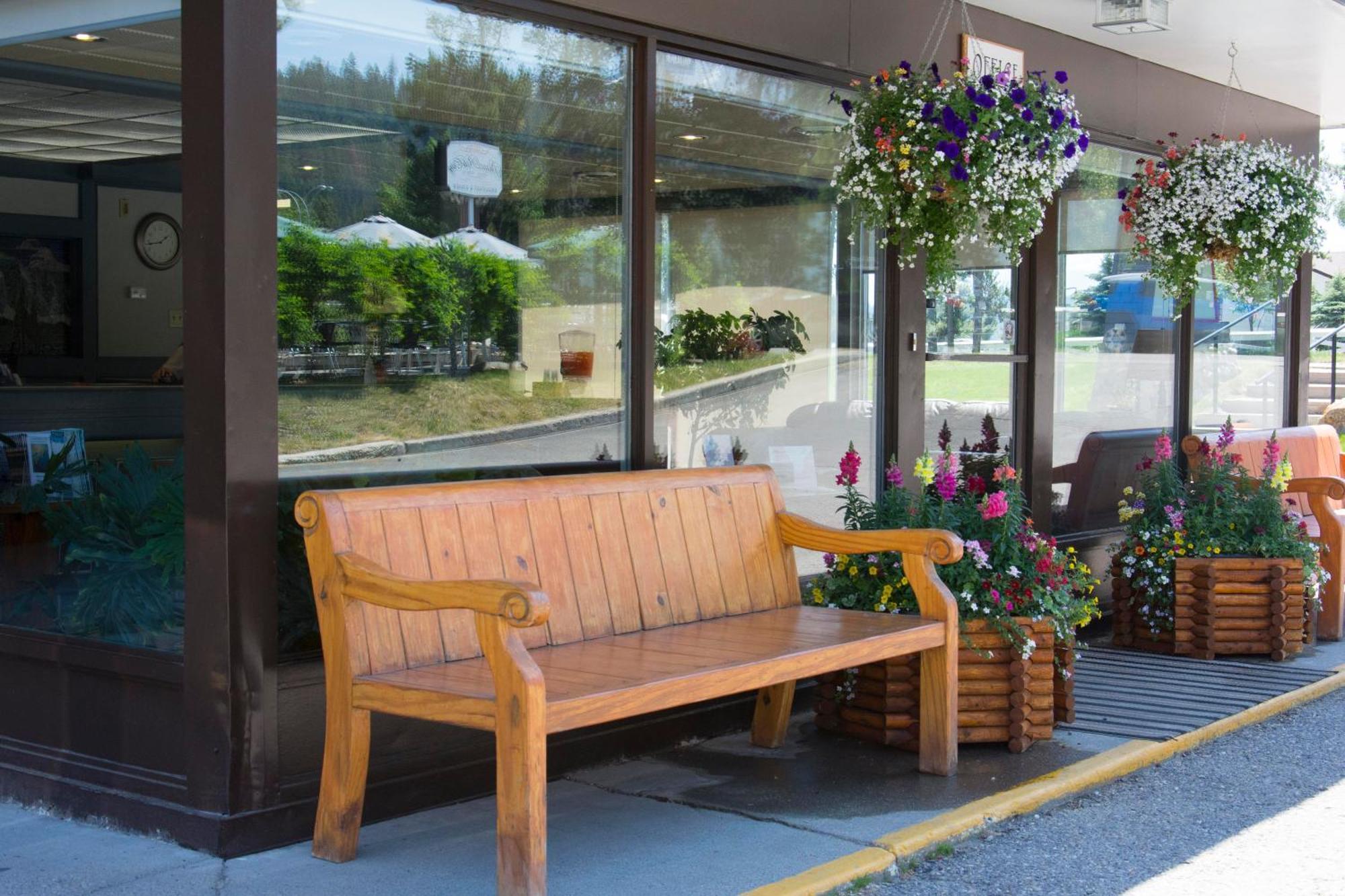 Tonquin Inn Jasper Luaran gambar